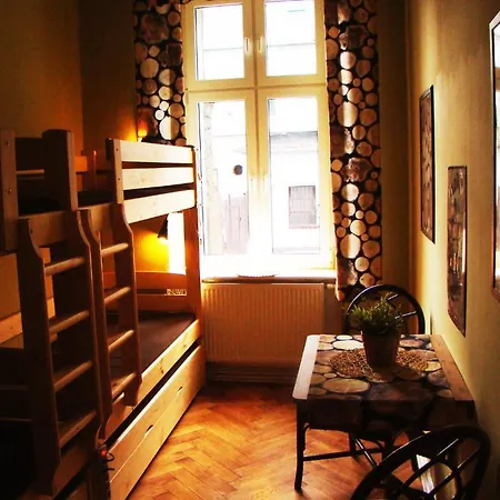 Hostel Hostelik Wiktorianski *
