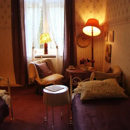 Hostel Hostelik Wiktorianski *