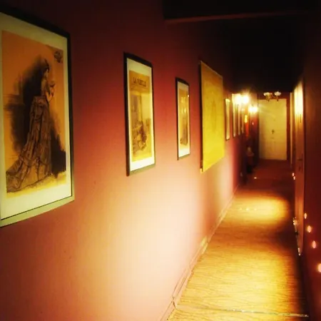 Hostelik Wiktorianski * Łódź