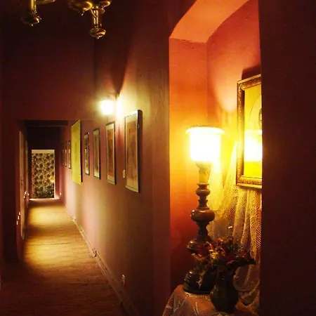 Hostelik Wiktorianski Hostel *