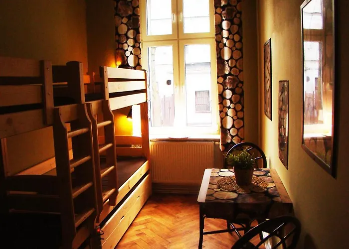 Vandrarhem Hostelik Wiktorianski *