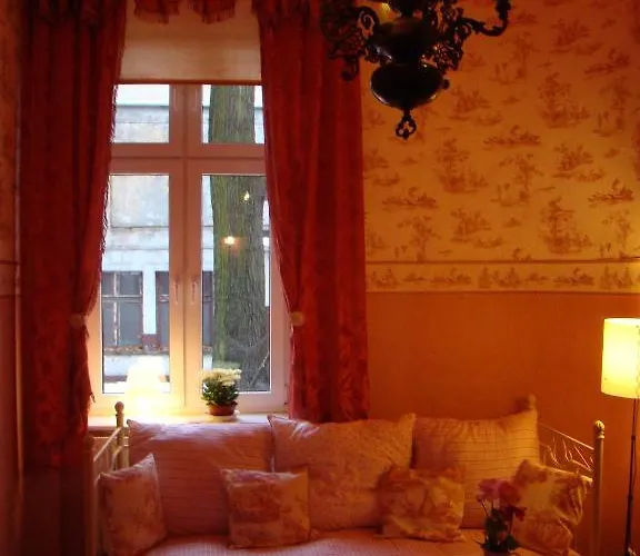 Vandrarhem Hostelik Wiktorianski *